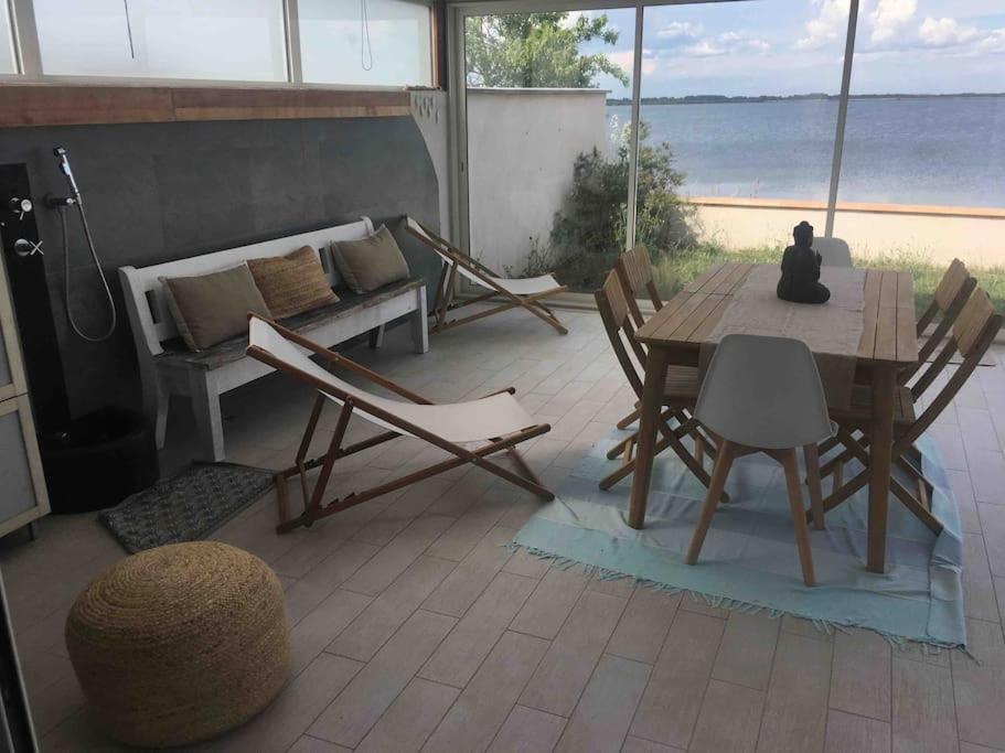 Villa Avec Spa & Vue Panomarique Sur L'Etang Pérols Extérieur photo